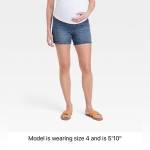 Ingrid & Isabel Maternity NWT Denim Jean Shorts Over Belly